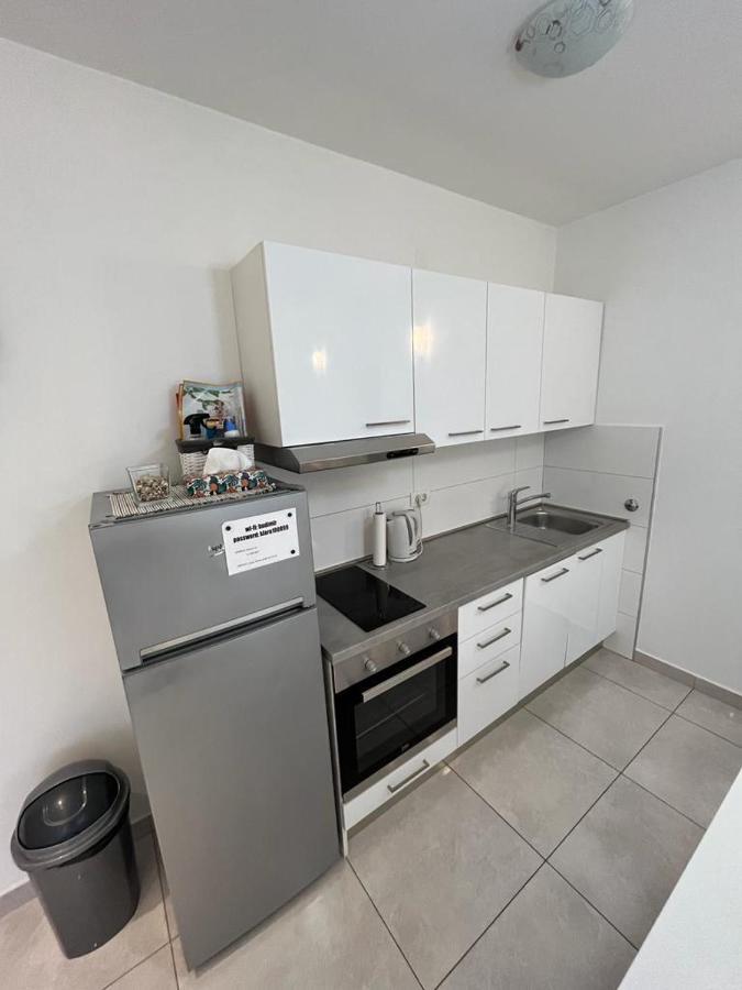 Apartman Cezar Appartamento Stobreč Esterno foto