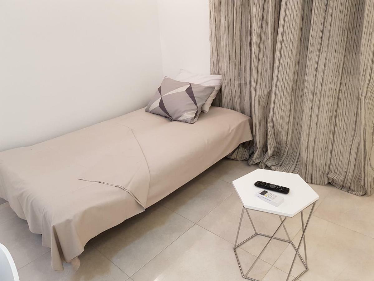Apartman Cezar Appartamento Stobreč Esterno foto