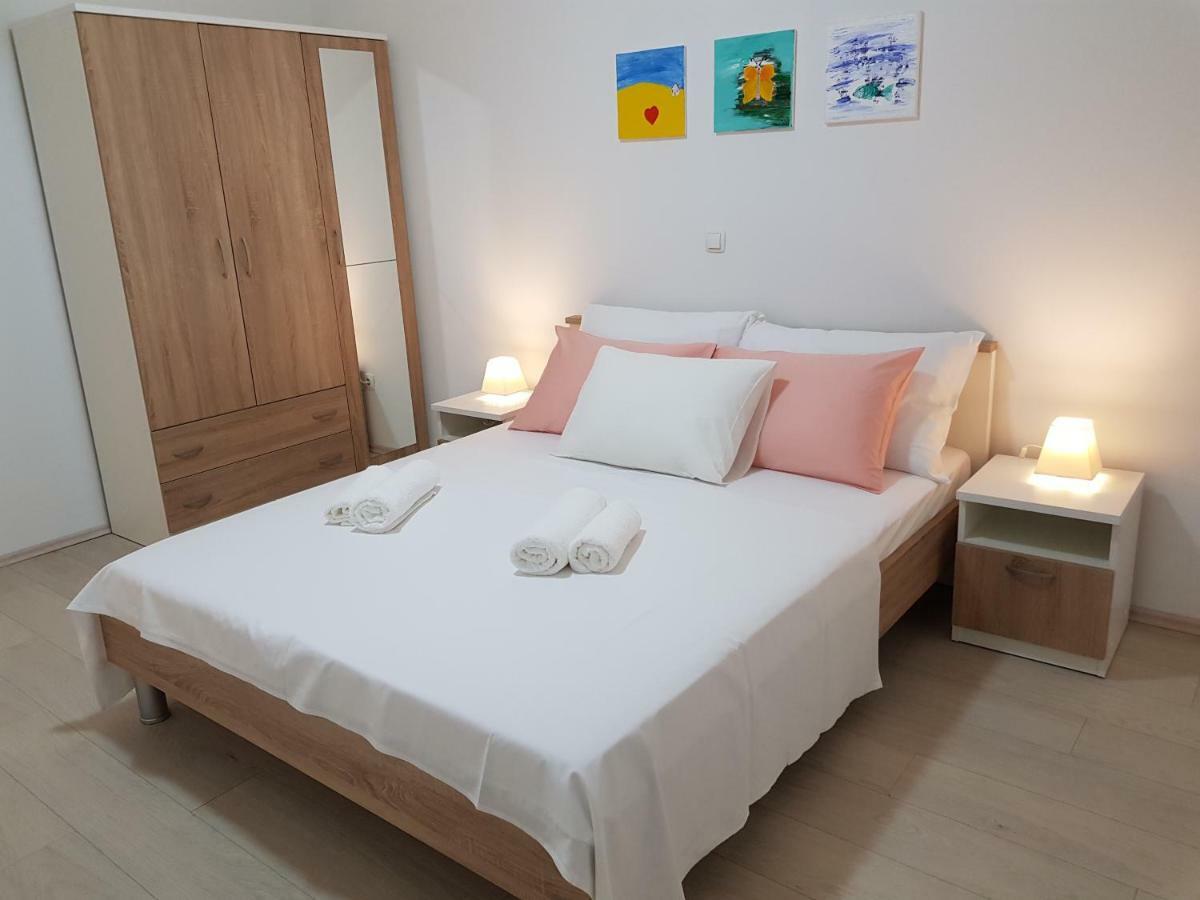 Apartman Cezar Appartamento Stobreč Esterno foto