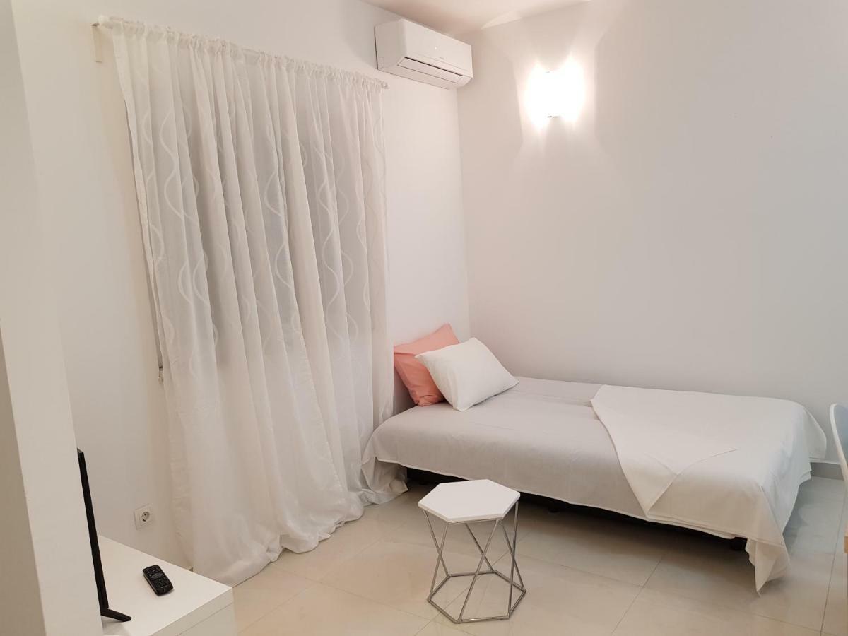 Apartman Cezar Appartamento Stobreč Esterno foto